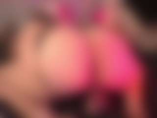 crystalcherr's Live Sex Cam Show