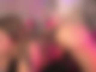 crystalcherr's Live Sex Cam Show