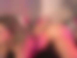 crystalcherr's Live Sex Cam Show