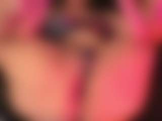 crystalcherr's Live Sex Cam Show