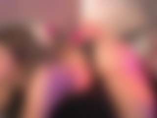 crystalcherr's Live Sex Cam Show