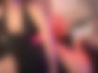 crystalcherr's Live Sex Cam Show