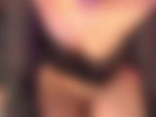 crystalcherr's Live Sex Cam Show