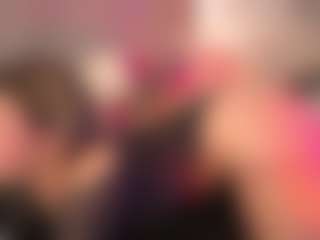 crystalcherr's Live Sex Cam Show