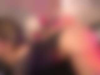 crystalcherr's Live Sex Cam Show