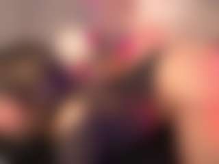 crystalcherr's Live Sex Cam Show