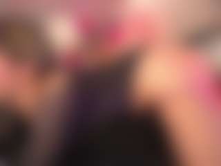 crystalcherr's Live Sex Cam Show
