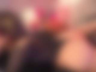 crystalcherr's Live Sex Cam Show