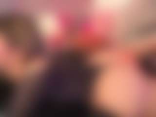 crystalcherr's Live Sex Cam Show