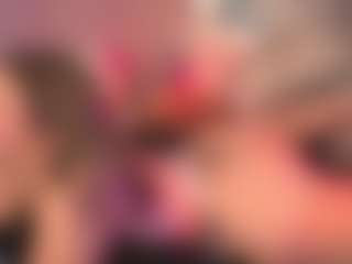 Live cam show with crystalcherr - Alt on Camsoda