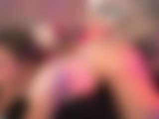 crystalcherr's Live Sex Cam Show