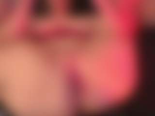 crystalcherr's Live Sex Cam Show