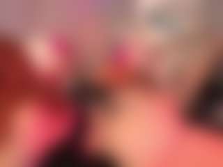 crystalcherr's Live Sex Cam Show