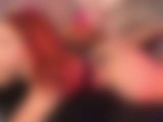crystalcherr's Live Sex Cam Show
