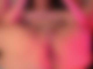 crystalcherr's Live Sex Cam Show