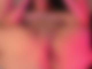 crystalcherr's Live Sex Cam Show