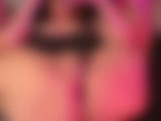crystalcherr's Live Sex Cam Show