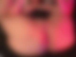 crystalcherr's Live Sex Cam Show