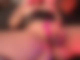 crystalcherr's Live Sex Cam Show