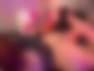 crystalcherr's Live Sex Cam Show