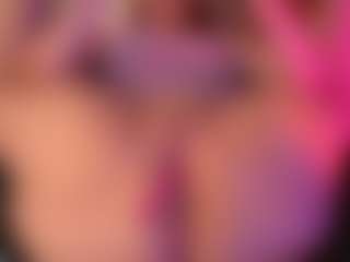crystalcherr's Live Sex Cam Show
