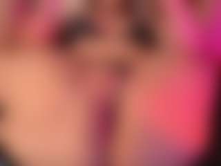 crystalcherr's Live Sex Cam Show