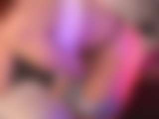 crystalcherr's Live Sex Cam Show