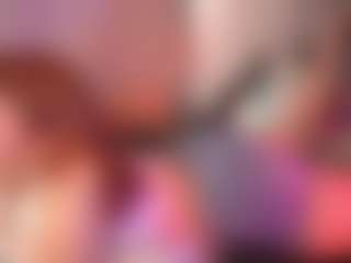 crystalcherr's Live Sex Cam Show