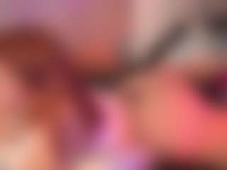 crystalcherr's Live Sex Cam Show