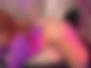 crystalcherr's Live Sex Cam Show