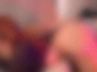 crystalcherr's Live Sex Cam Show