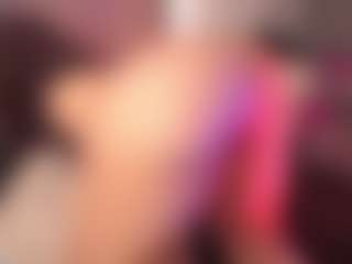 crystalcherr's Live Sex Cam Show