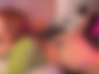 Live cam show with crystalcherr - Wet on sexytreat.net
