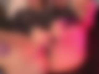 Live cam show with crystalcherr - Bi Sexual on CamwithHer