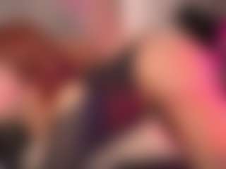 Live cam show with crystalcherr - Bi Sexual on Dolls Live