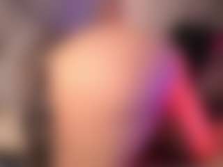 crystalcherr's Live Sex Cam Show