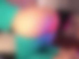 crystalcherr's Live Sex Cam Show
