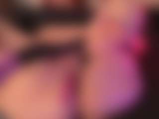 crystalcherr's Live Sex Cam Show