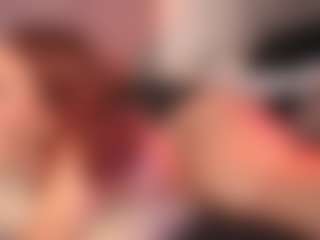 crystalcherr's Live Sex Cam Show