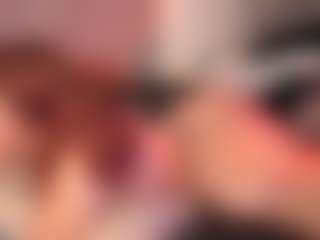 crystalcherr's Live Sex Cam Show