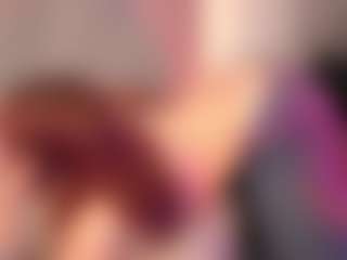crystalcherr's Live Sex Cam Show