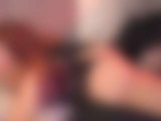 crystalcherr's Live Sex Cam Show