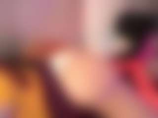 crystalcherr's Live Sex Cam Show