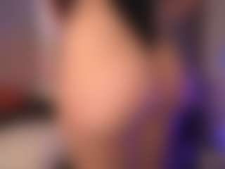crystalcherr's Live Sex Cam Show