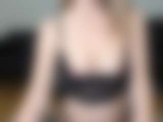 Live cam show with HornyNalia - Toys on MyBangCams