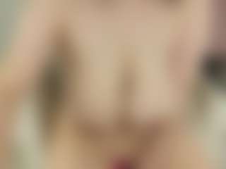 lovely-adelle-11's Live Sex Cam Show