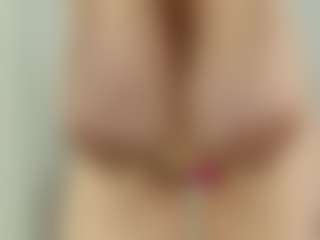 lovely-adelle-11's Live Sex Cam Show