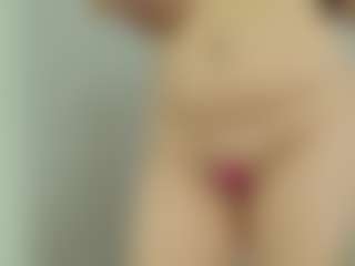 lovely-adelle-11's Live Sex Cam Show
