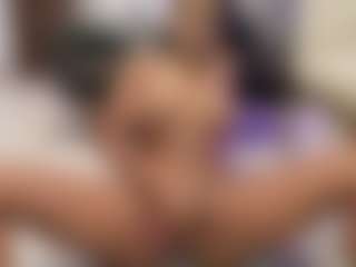 naomixjones's Live Sex Cam Show