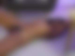 naomixjones's Live Sex Cam Show